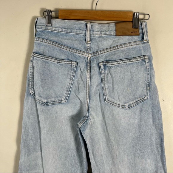 AE77 Premium Stovepipe Jean In Light Wash Size 4 Short Rigid Cotton High Rise - Picture 10 of 16